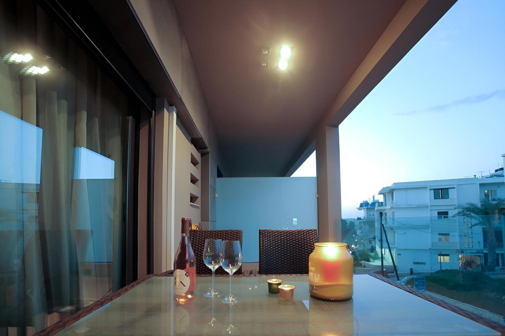 Onyx City Center Apartment With Parking Heraklion  Exterior photo